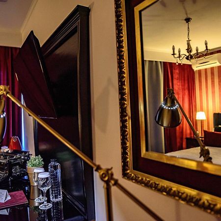 Vila Sarada Boutique Deva Esterno foto