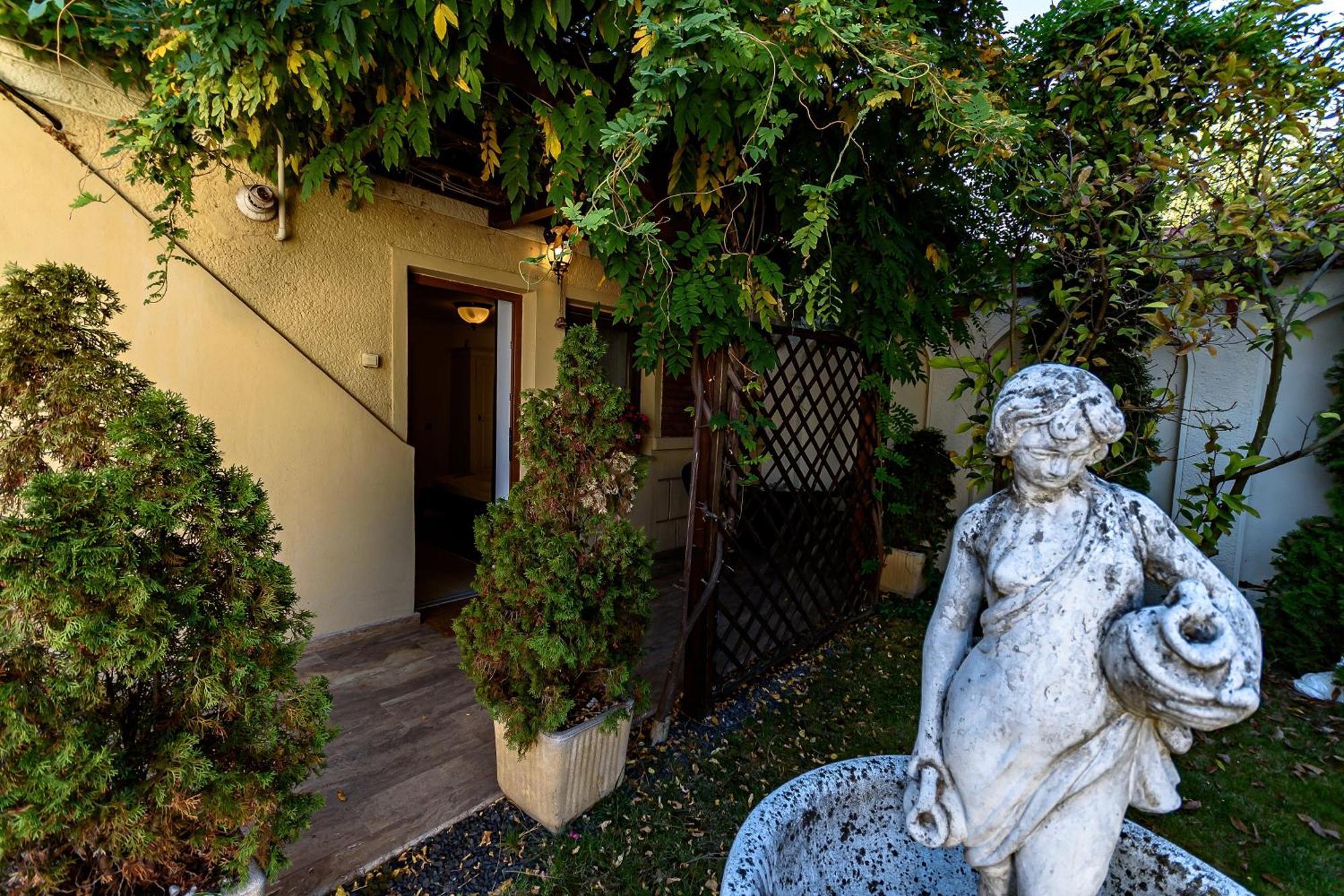 Vila Sarada Boutique Deva Esterno foto