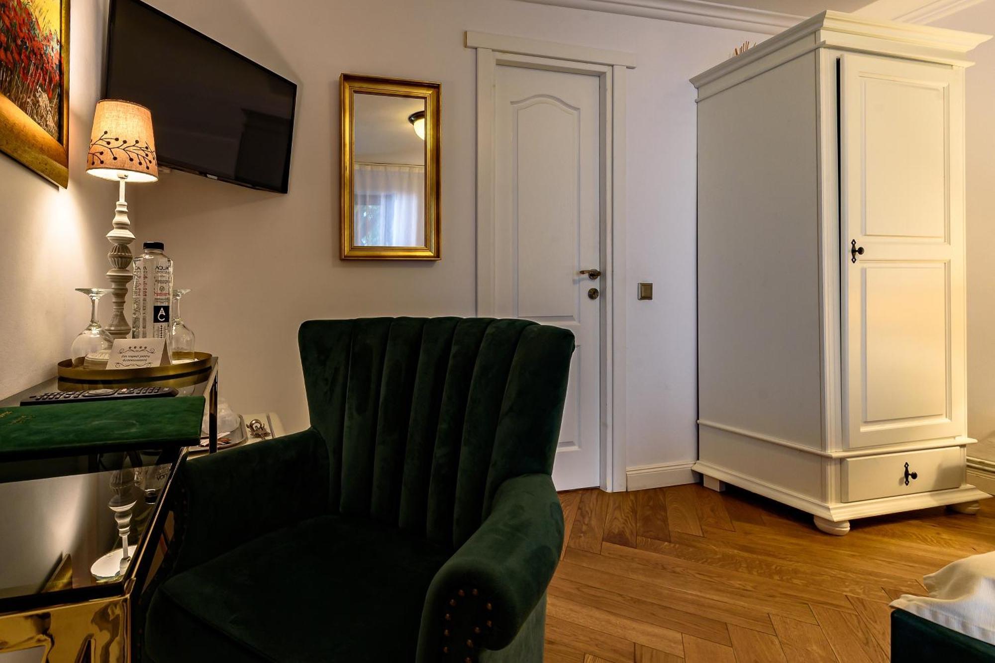 Vila Sarada Boutique Deva Esterno foto
